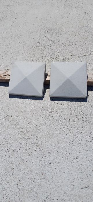 Capace din beton ,borduri , șpalieri , cruci