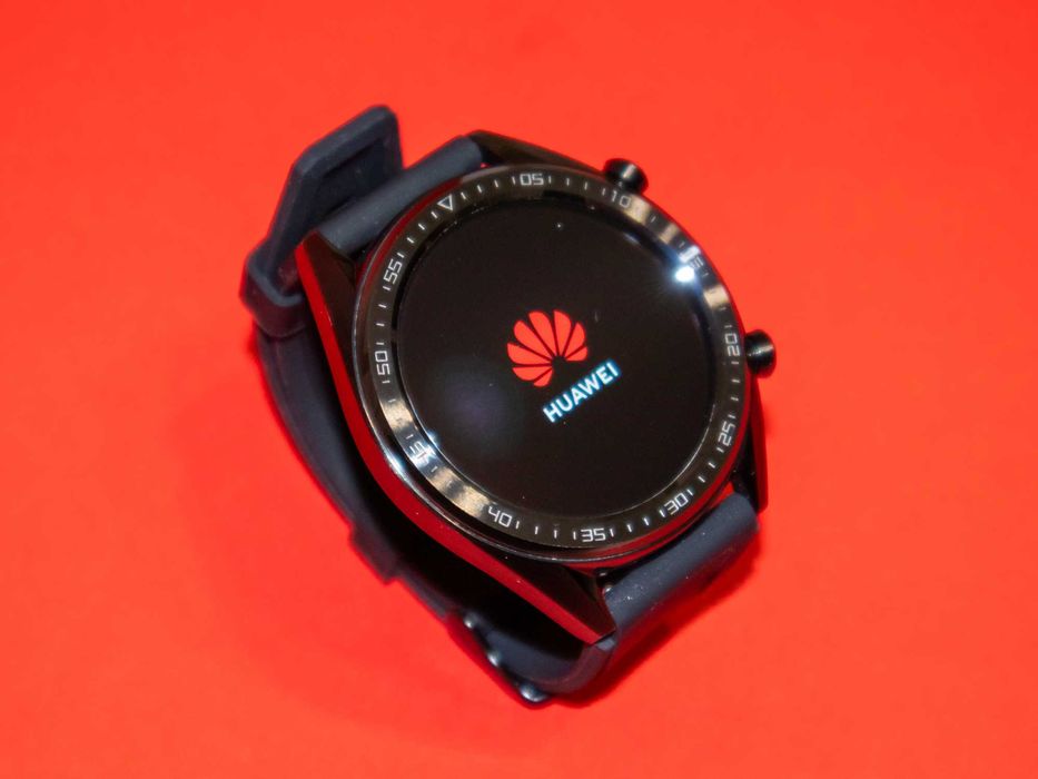 Huawei Watch GT | 40 ДНИ Батерия | смарт часовник перфектен като нов