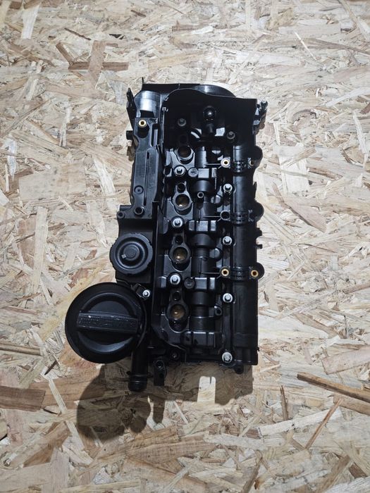 Capac culbutori BMW motor 2.0 diesel n47 143 184 CP F10 F11 E90 X1