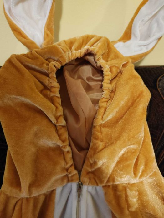 Costum Unisex NOU Iepuras din Catifea Pufos (140 cm pentru 9-10 ani)