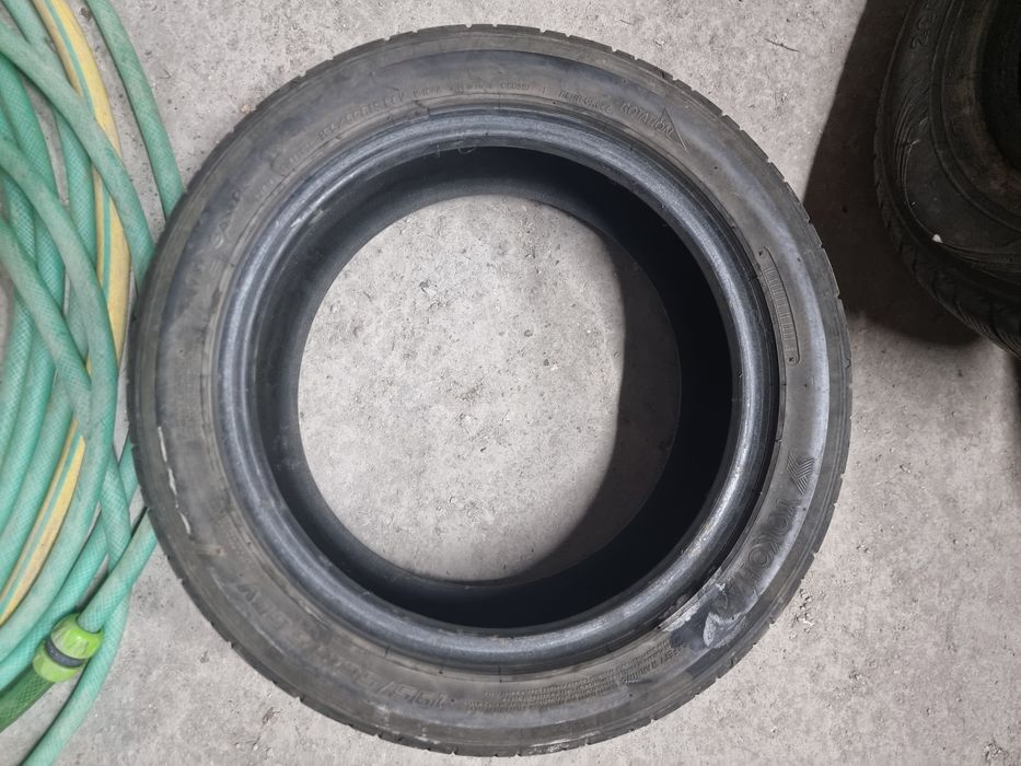 Автомобилна гума 195/50/15 86V