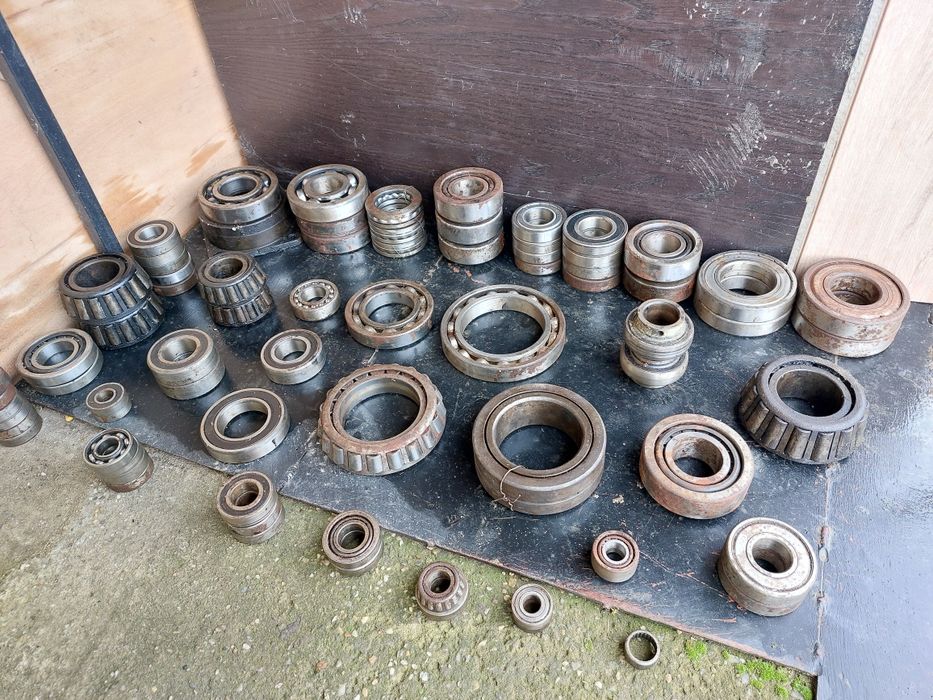 Piesa tractor Universal 650 rulment