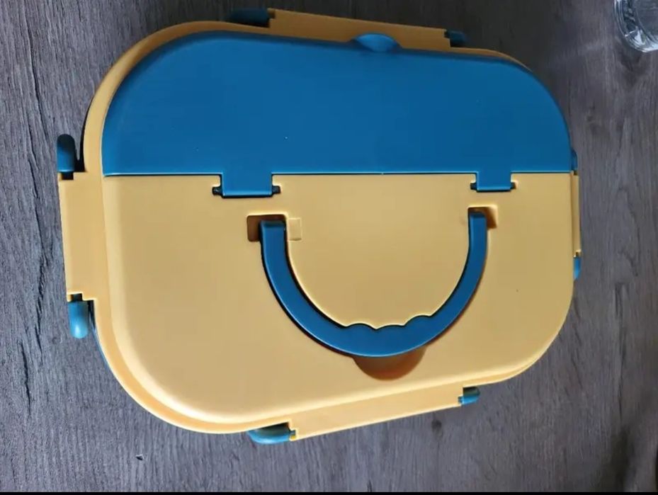 Метална кутия за храна