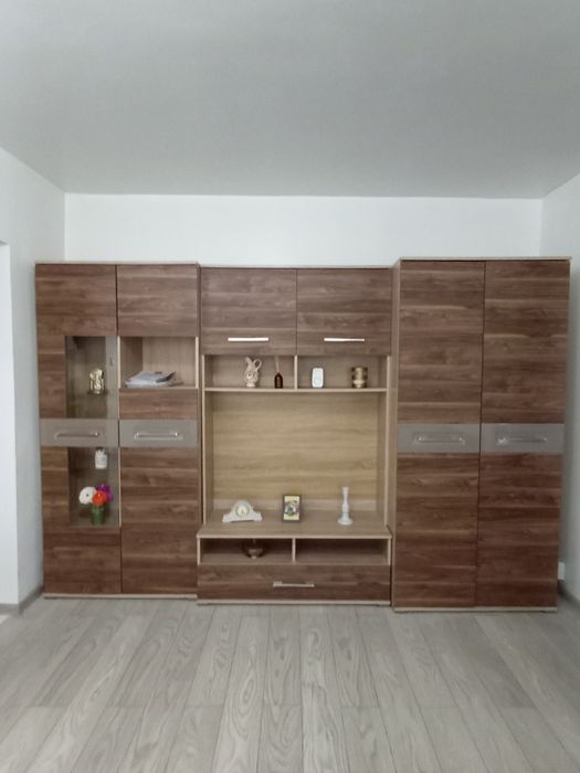 Închiriez apartament 2 camere