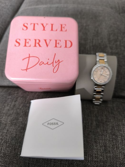 Часы наручные женские FOSSIL
