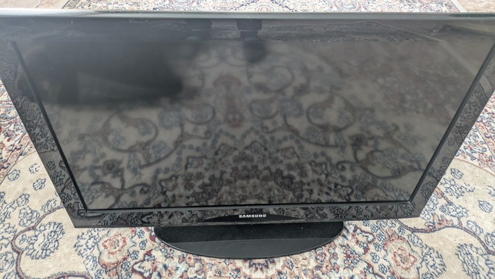 Продам телевизор Samsung