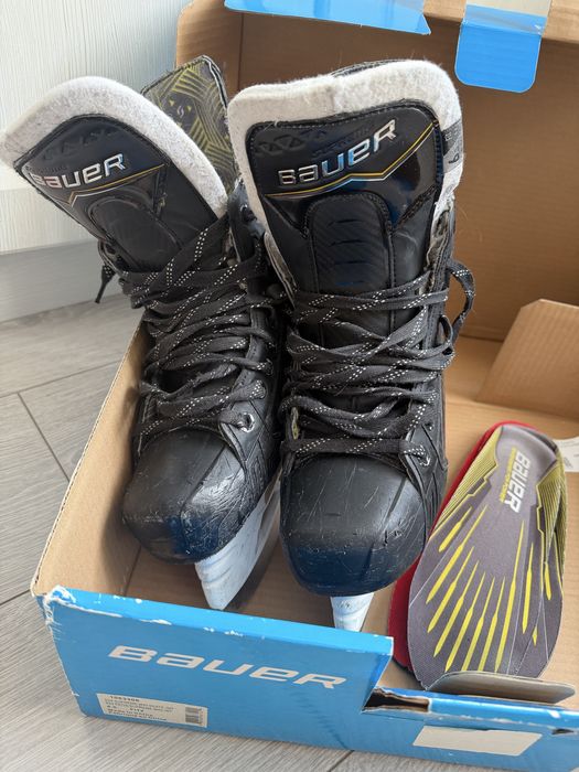 Коньки bauer 6,5 Supreme м40