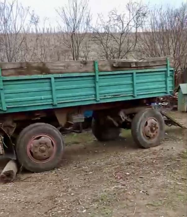 Vand tractor si utilaje