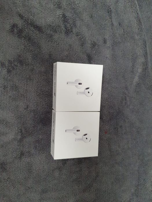Vind casti Airpods 4 ANC noi sigilate