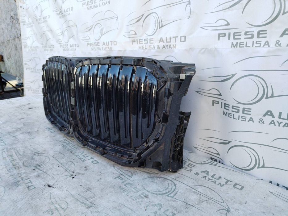 Grila hota activa Bmw X5 G05 include motoras, 5113 226775 an 2018-2019