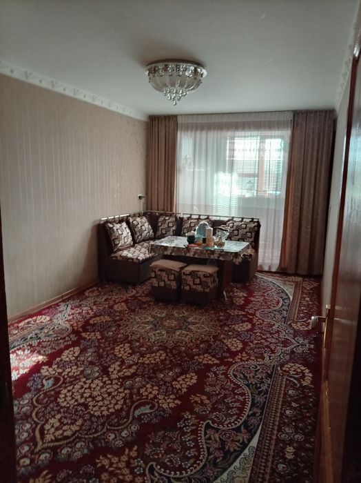 Даритал ропарасида барча жихозлари блн 4 хонали квартира сотилади