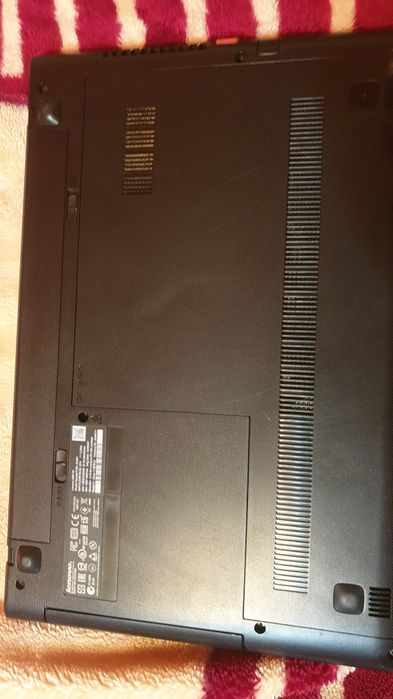 laptop lenovo + încărcător