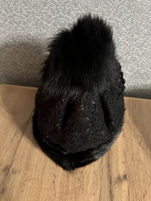 Зимние шапки новые