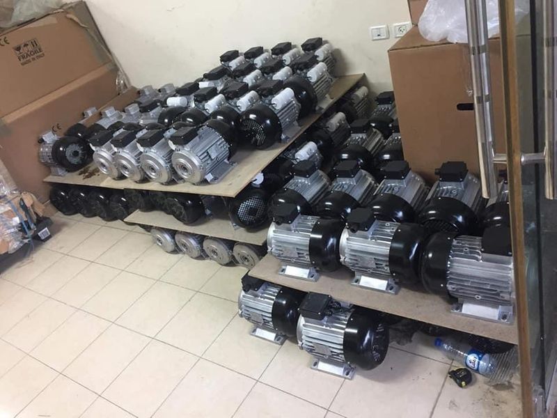 Motor electric spalatorie auto , grup pompant