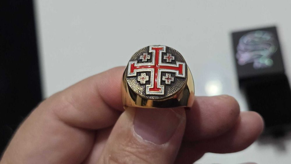 Superb inel Crucea de Ierusalim
