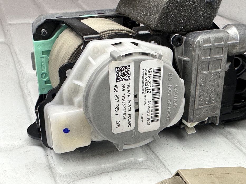 Ляв колан преден AUDI A6 A7 C7 4G Бежов 4G8857705F