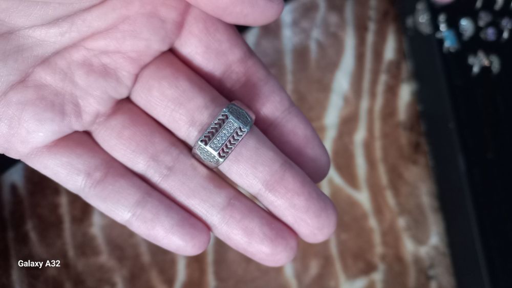 Серебрянное мужское колечко проба 925