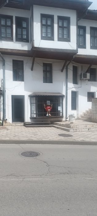 Дава се под наем Магазин в Балчик - 30 кв.м за 204 € - Снимка #3