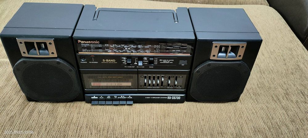 Radiocasetofon boombox Panasonic RX-CS700 impecabil