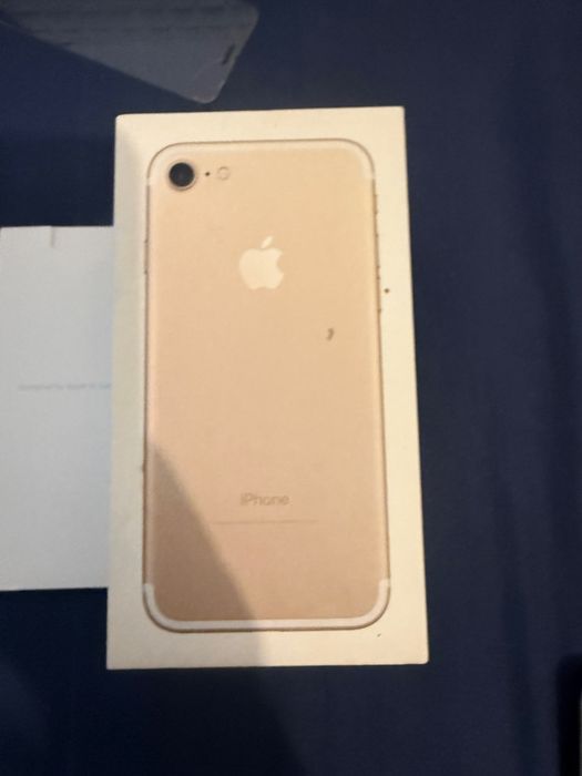 Iphone 7 Gold functional full box