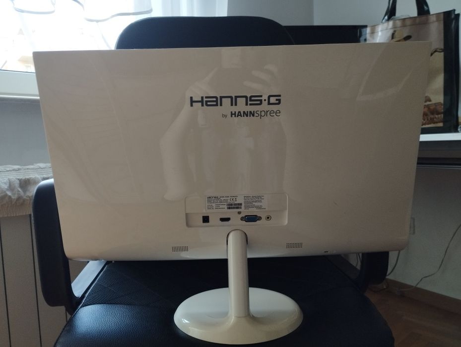 Компютър+ монитор, клавиатура и мишка