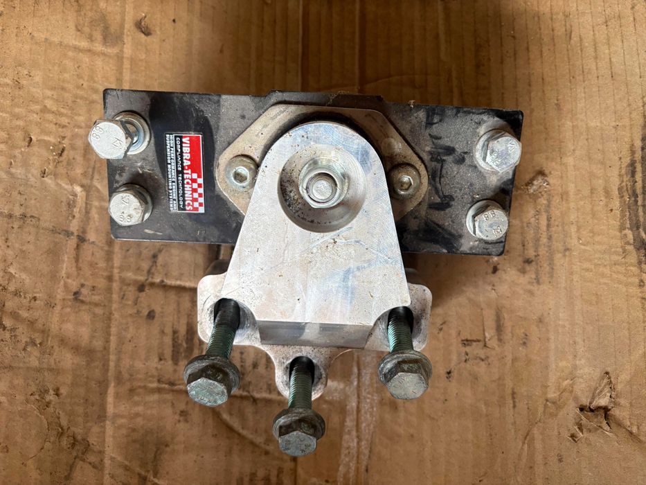 Усилен тампон голф октавия леон ауди а3 s3