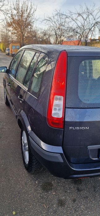 FORD Fusion 2008 — imagine 3