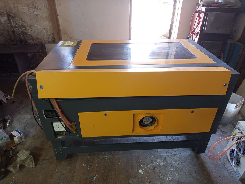 Срочно продам Лазерный станок