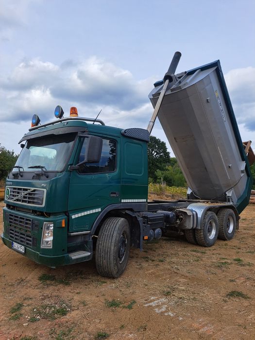 Volvo 6x4 basculabil