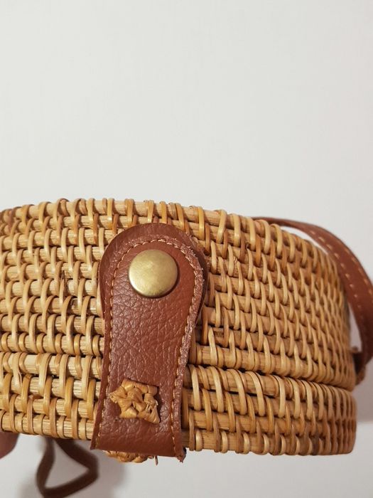 Черна дамска чанта Longchamp