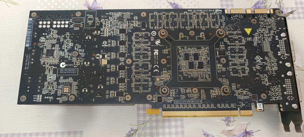 Placa video gaming Zotac GTX 580 Artefacte...