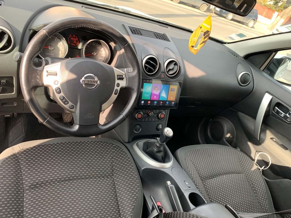 Nissan Qashqai 2010 Motor 2.0 benzina , 200.000  KM  , 4400 negociabil