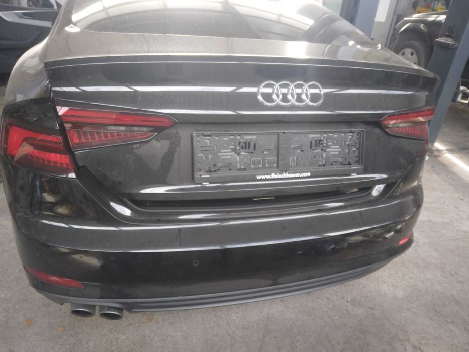 Set stopuri audi a5 8w 2017