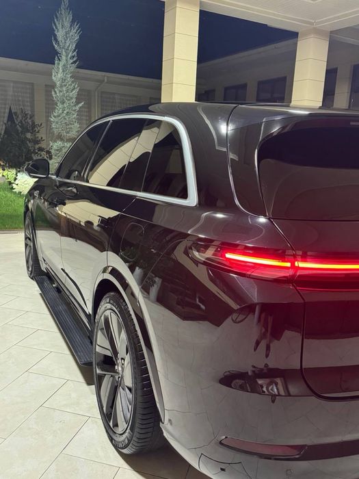 Li7 ultra qoragaqora salon 20.000km probe kraska toza polniy kuzovbron