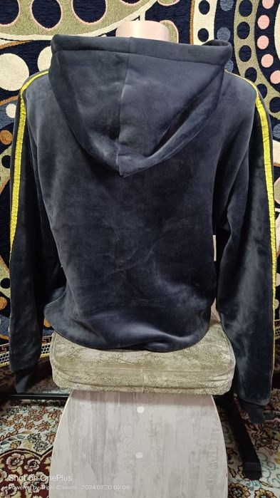 женская ветровка