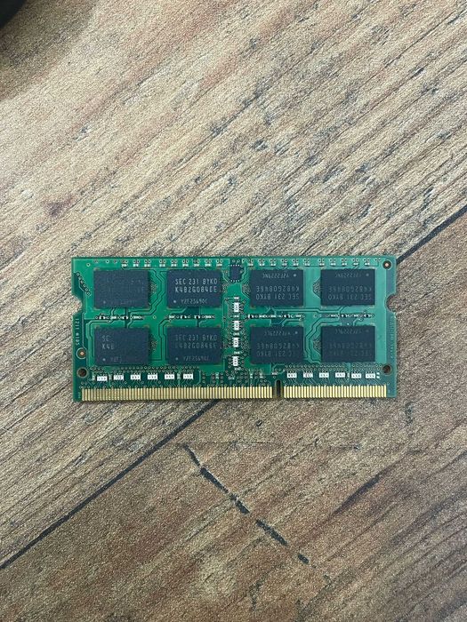 Memorie Ram Samsung M471B5173DB0-YK0 DDR3L, 4Gb, 1600MHz. ( Laptop )