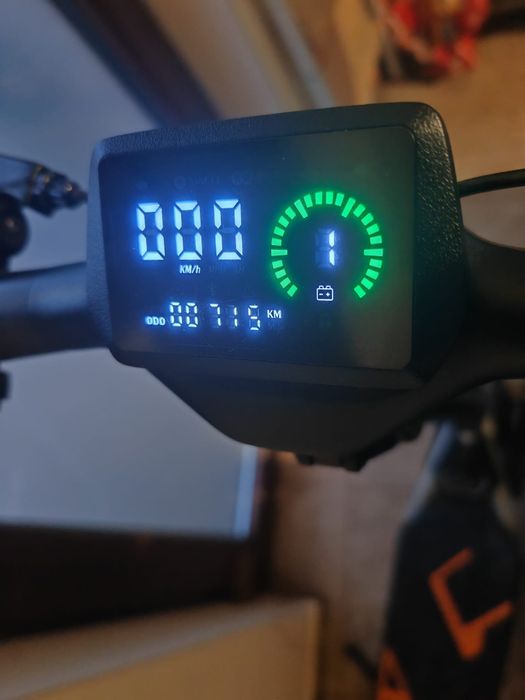 Trotineta electrică Kukirin A1