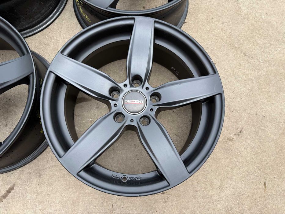 4 бр. алуминиеви джанти Dezent 17'' 5x120 ф72.6, ET30, 8J