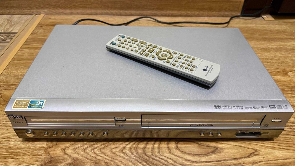 Видеомагнитофон & DVD LG 6-Head Hi-Fi Stereo! Made In Korea!