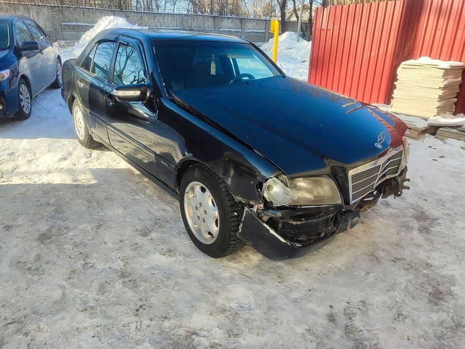 Задний крыло мерседес W202