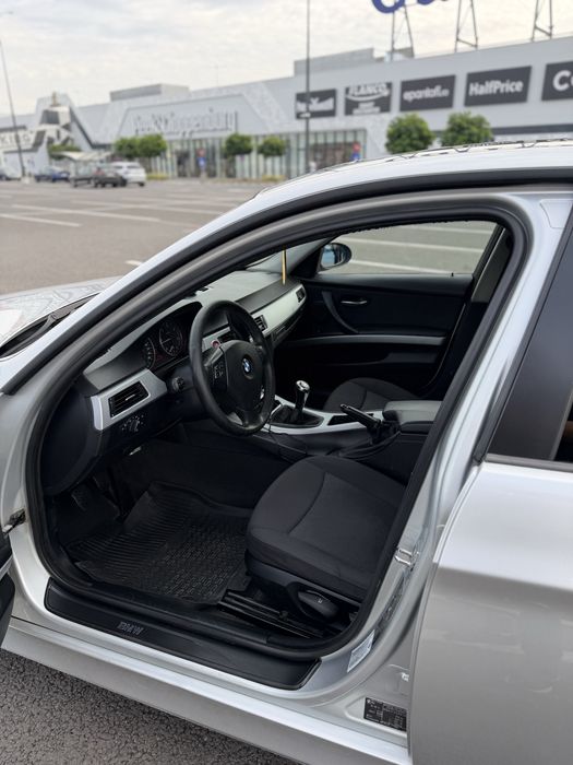 BMW seria 3 E90