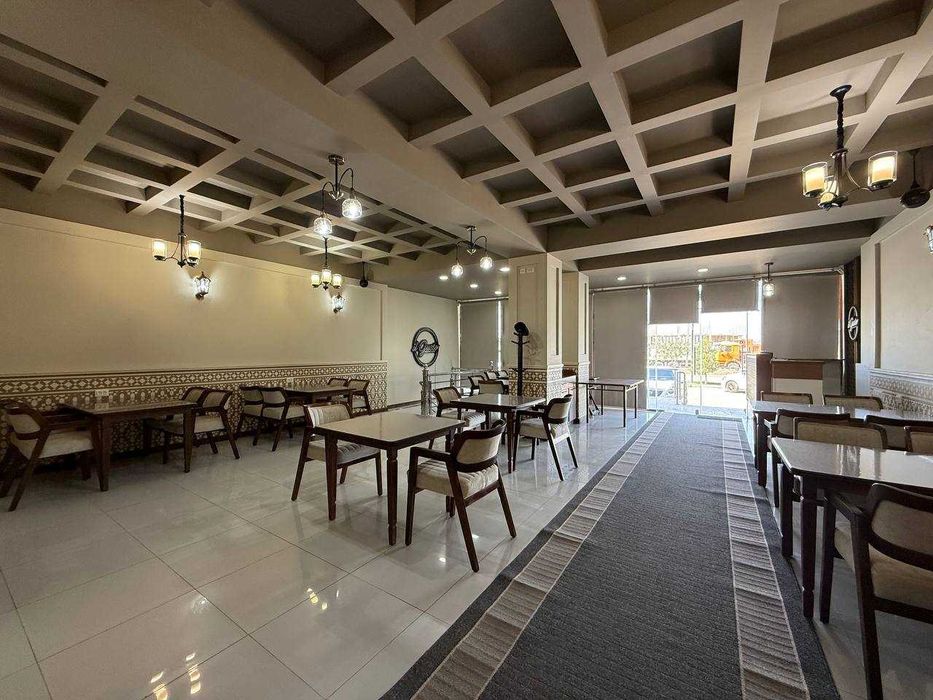 restaurant qulayliklari hamda jixozlari bilan birga sotiladi #a515