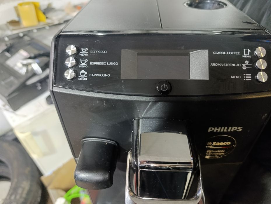 Автоматична кафемашина Philips Saeco