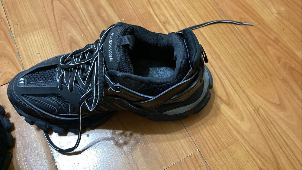 Incaltaminte Balenciaga