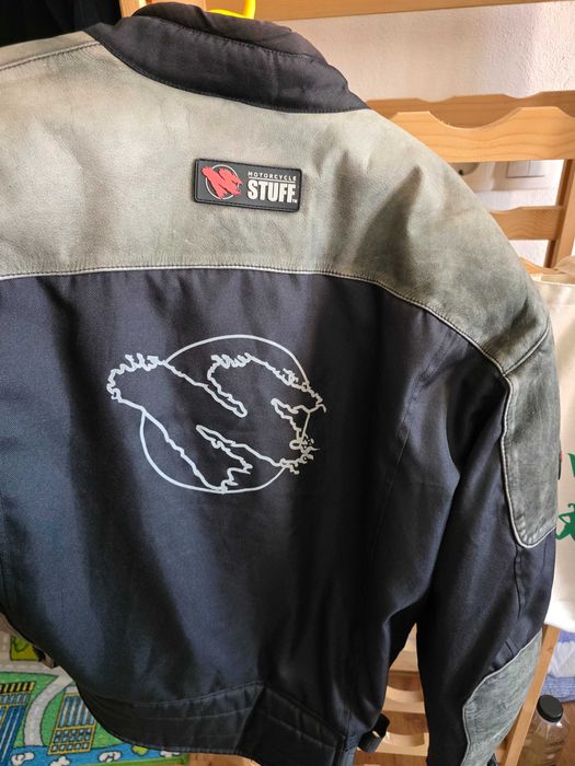 Pantaloni si geci moto, piele