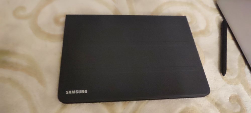 Планшет Samsung Tab S3