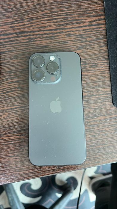 Айфон 15 про в отличном состояний
