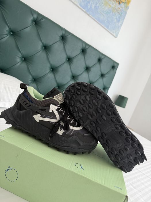 off white odsy black