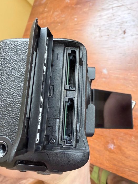 Продам sony fx30 + tamron 17-70 2.8