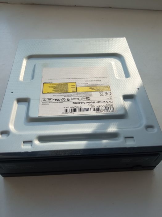 Продам пишущй DVD привод для ПК
